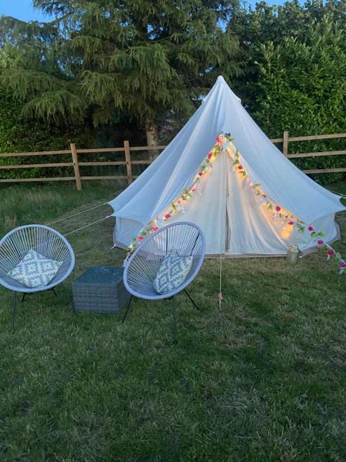 Country Bumpkins Luxury Glamping Hotel Wellingore Екстериор снимка